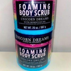 Unicorn dreams foaming body scrub